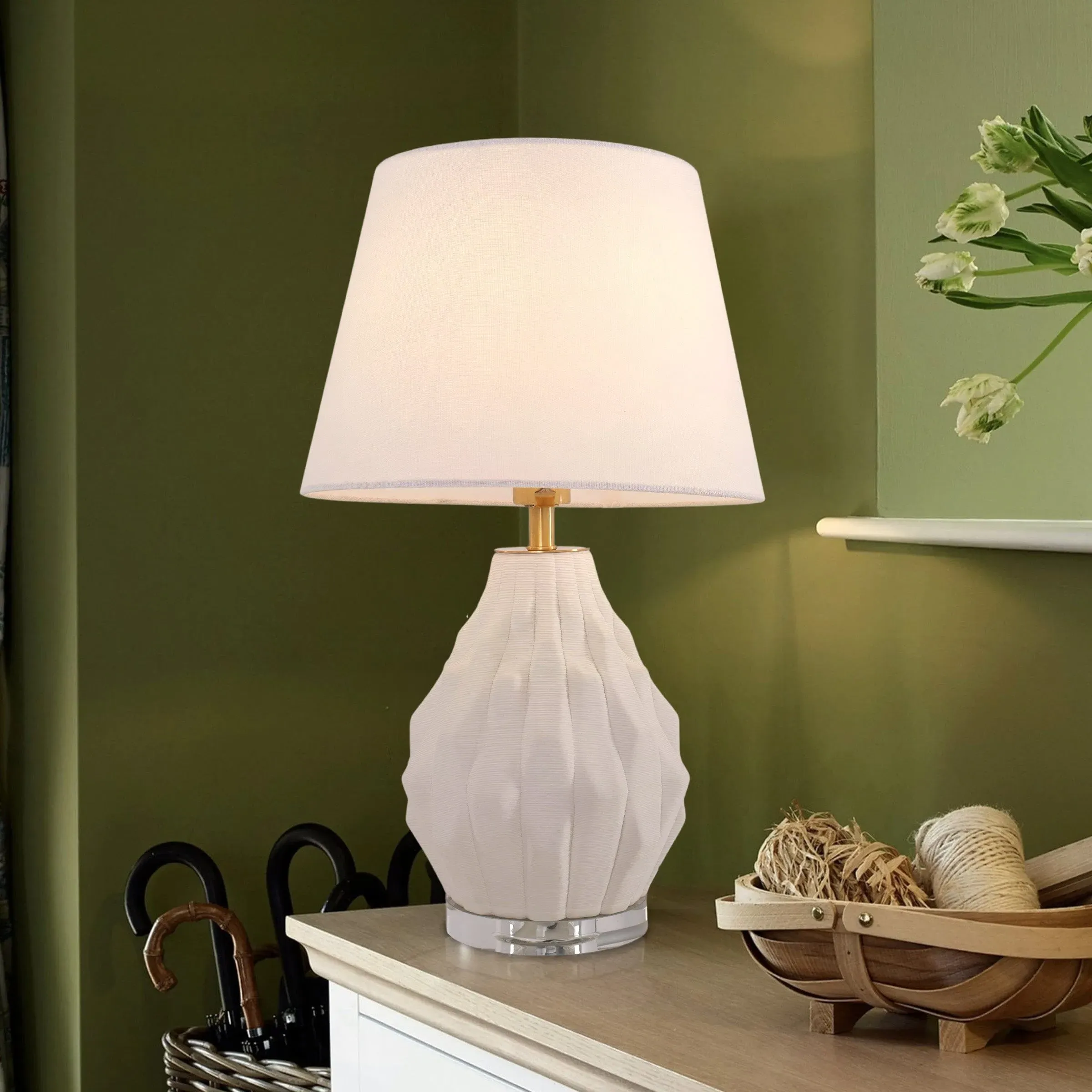 3D Polygonal Table Lamp with Shade - White, Ceramic image