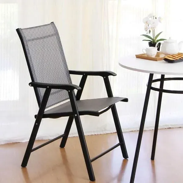 4-6 Seater Garden Table with Parasol Hole - Glass