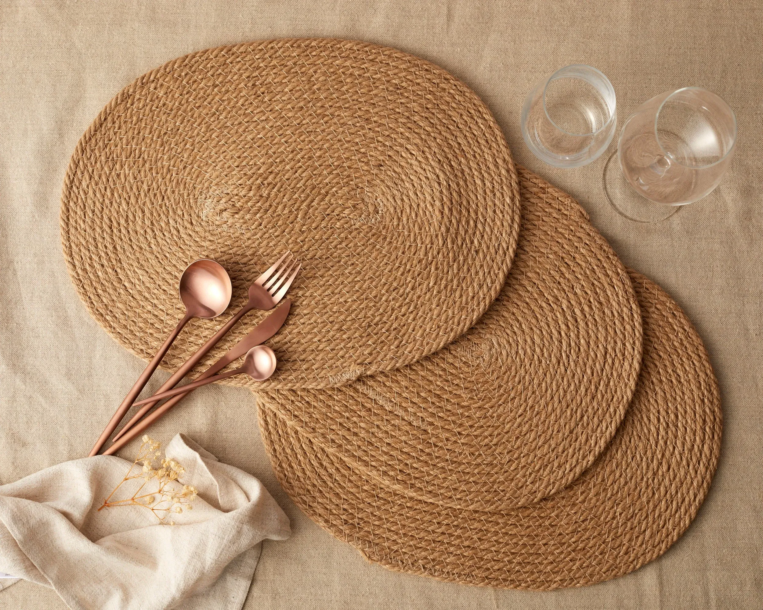 Oval Placemats Set of 4 - Natural, Jute image