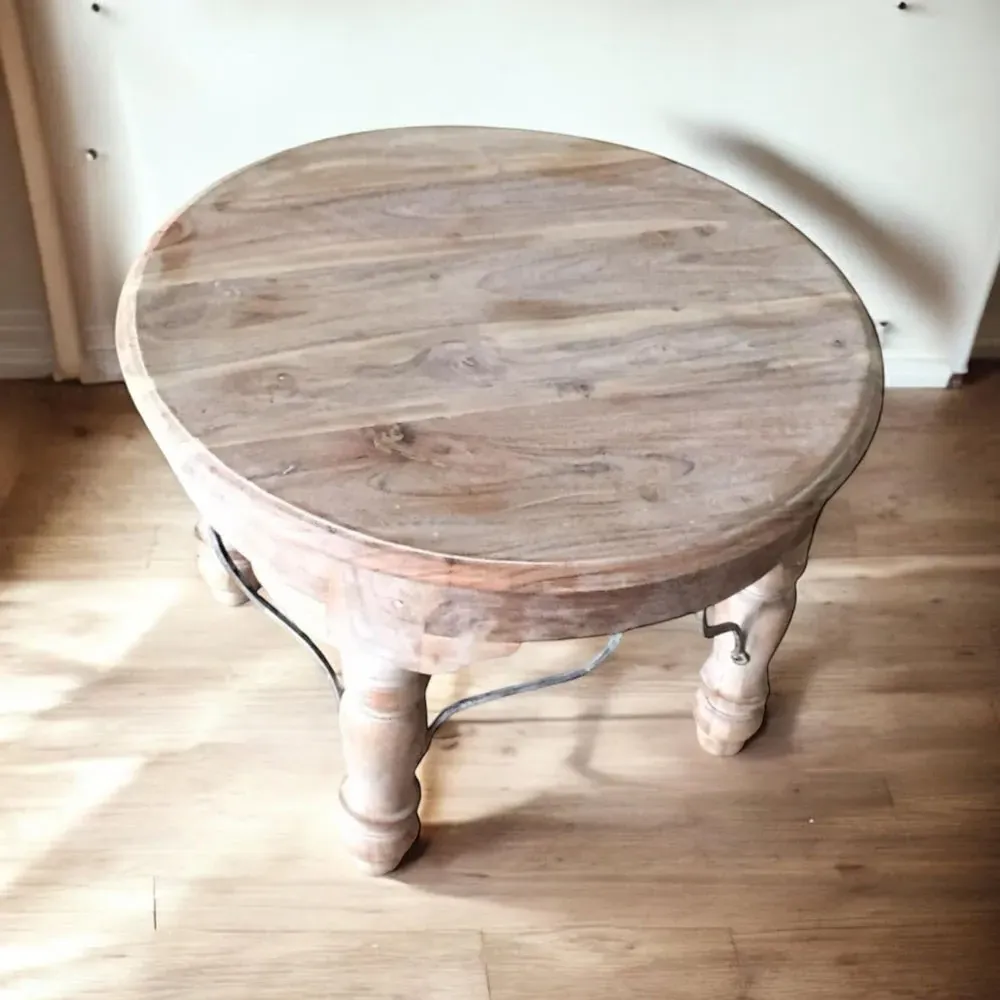 Round Dining Table - Brown, Light Wood