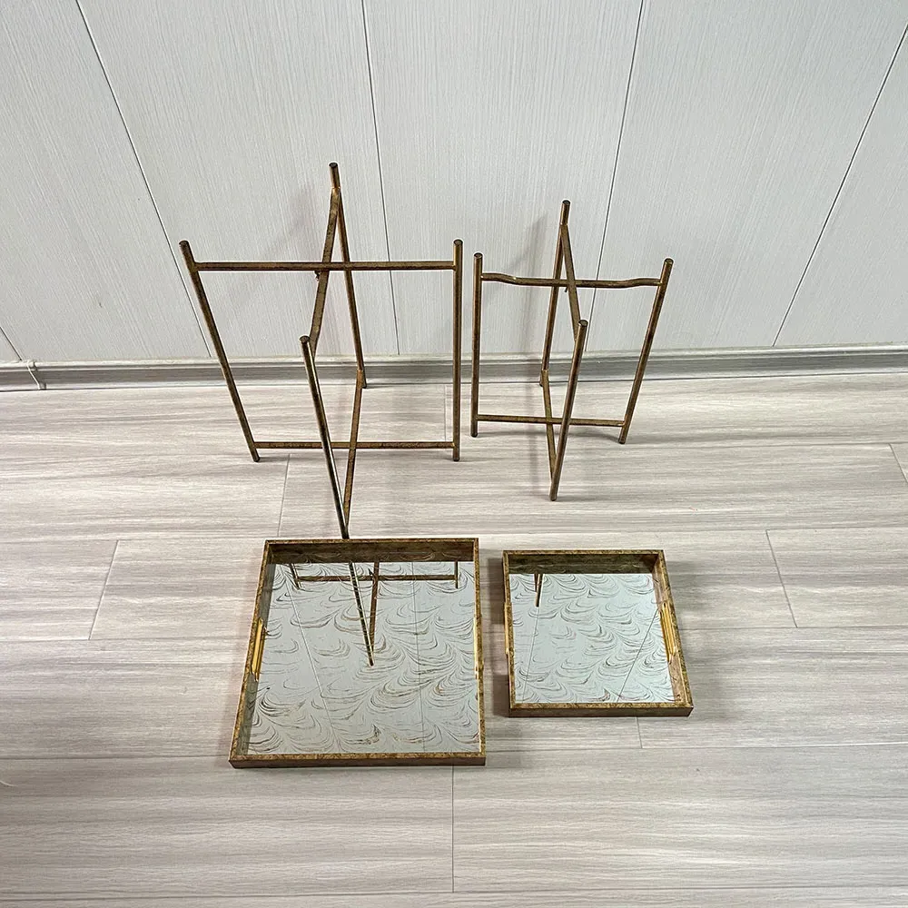 Set of 2 Square Tables - Gold