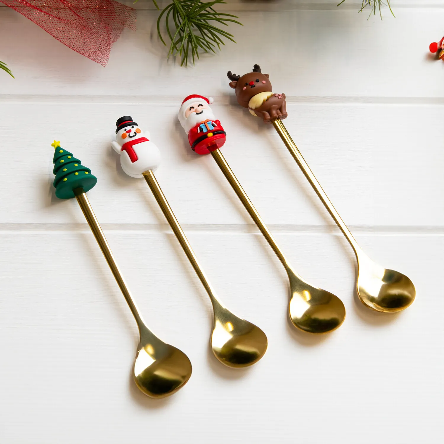4 Piece Christmas Spoons with Pendant Set - Gold