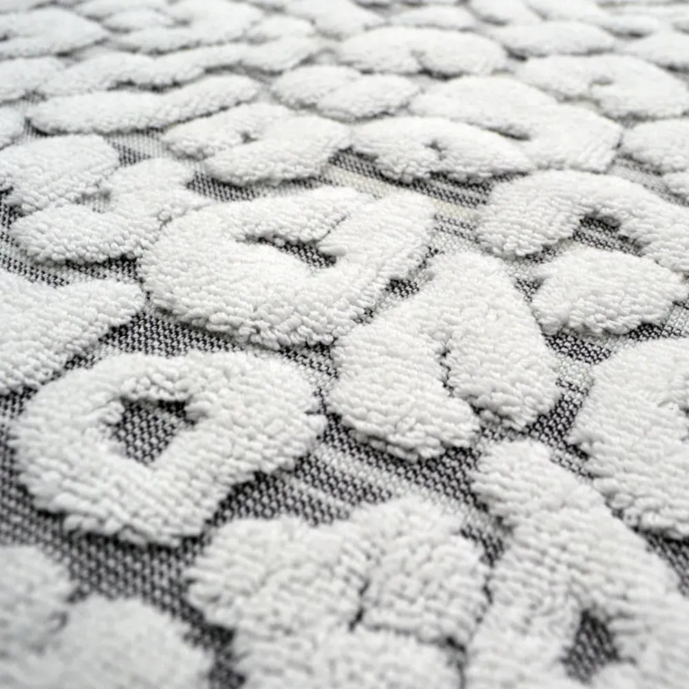 Jacquard Leopard Bath Towel - Grey