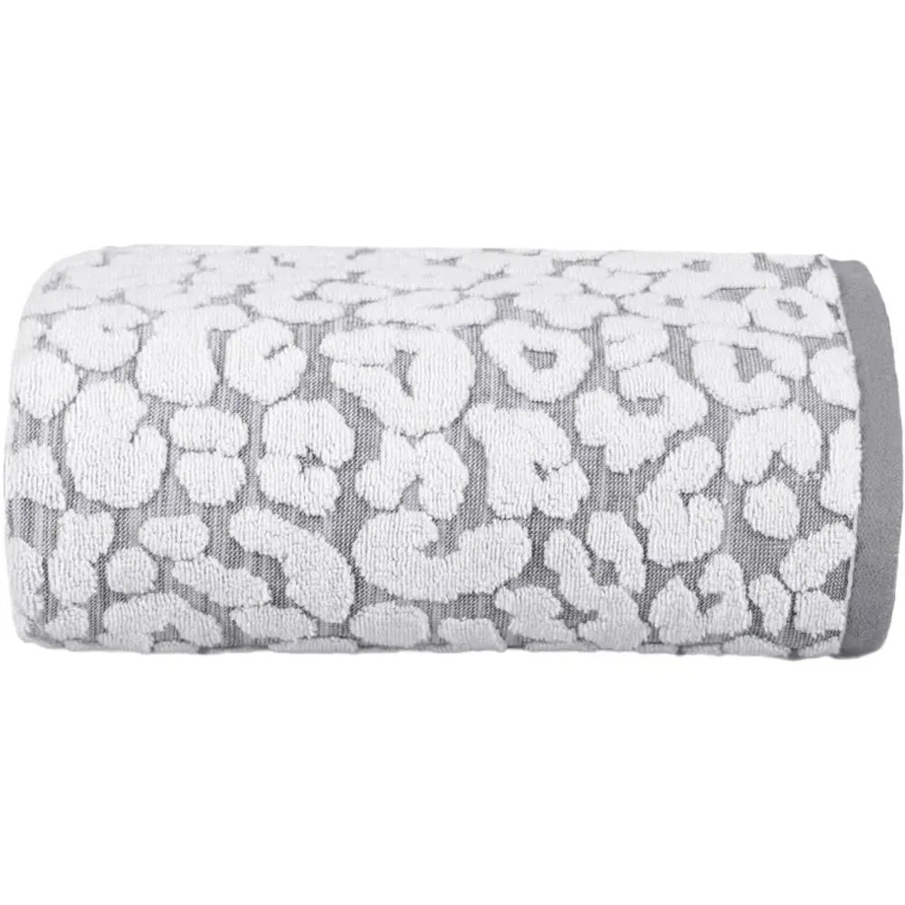 Jacquard Leopard Bath Towel - Grey