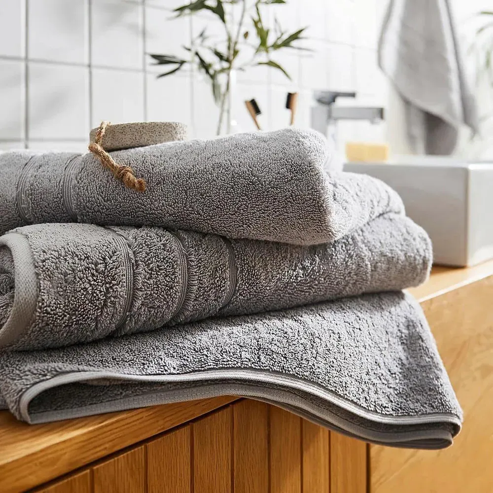 Smoke Grey Hotel Heavyweight Bath Towel - Grey, Cotton