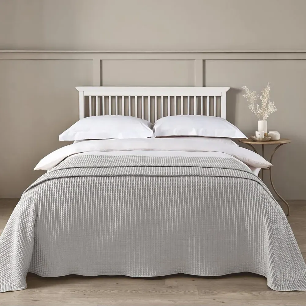 Hotel Large Waffle Throw Blanket - Grey