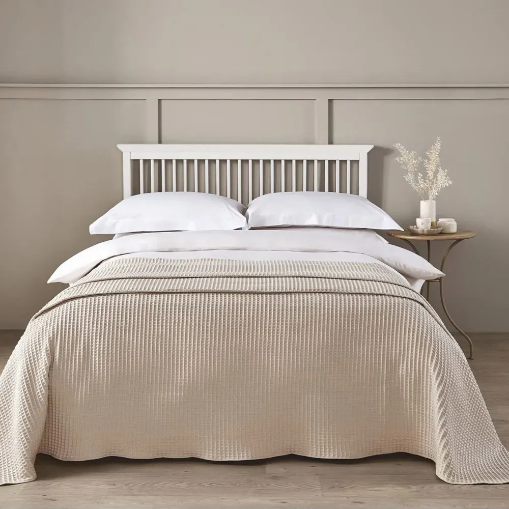 Hotel Taupe Waffle Throw Blanket - Brown