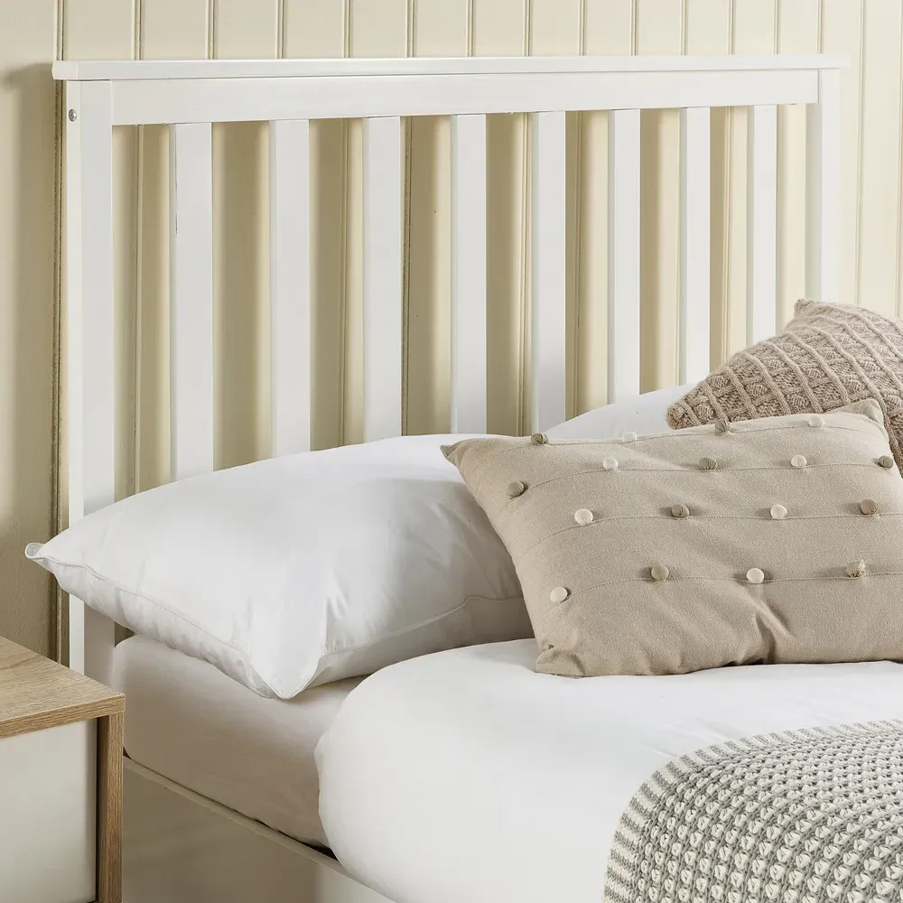 Aspire Furniture Small Double Ottoman Bed with Storage - White