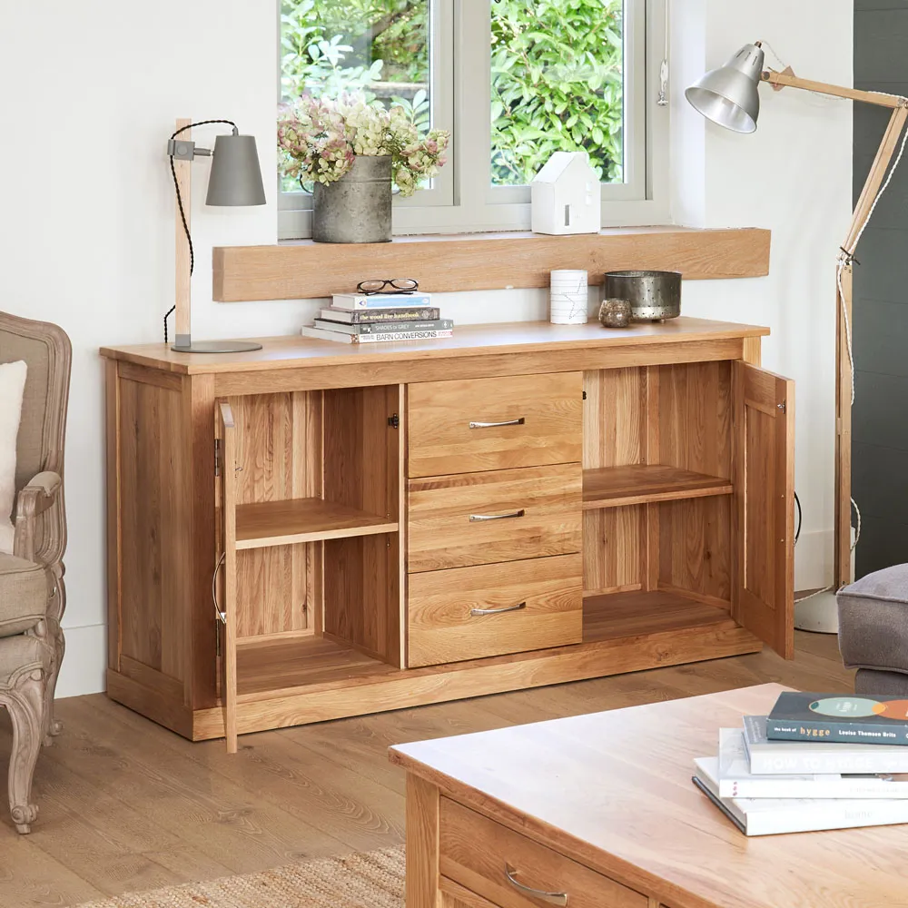 Mobel Large Sideboard with 2 Doors 3 Drawers - Brown, Oak