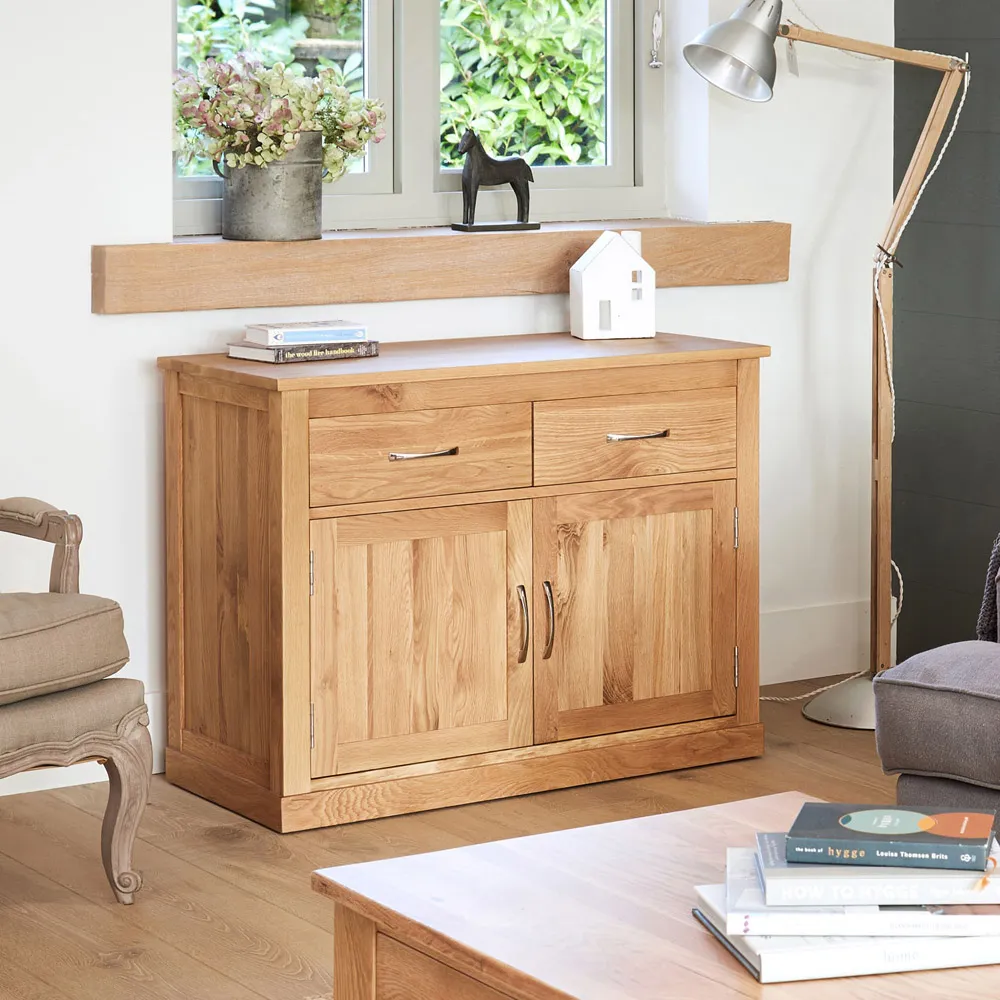 Mobel Small Sideboard with 2 Doors 2 Drawers - Brown, Oak