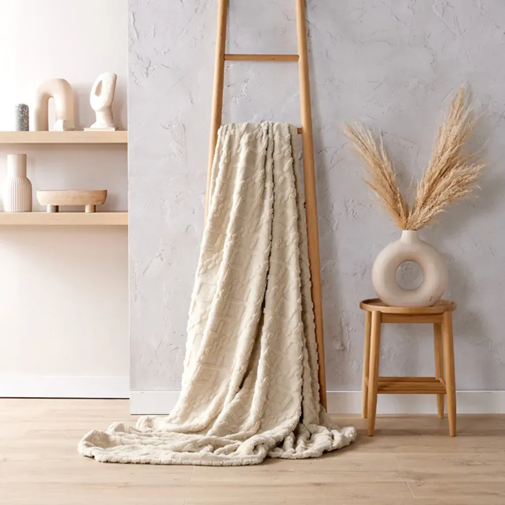 Cable Knit Jacquard Fleece Throw - Cream
