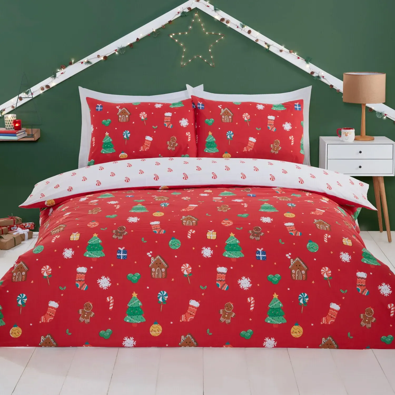 Christmas Friends Single Duvet Set - Red and White image