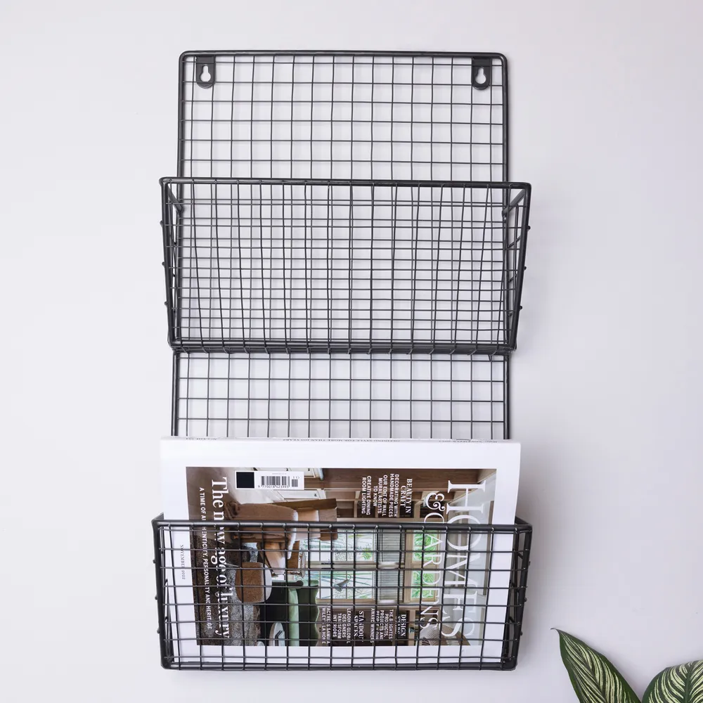 Charnwood Iron Magazine Rack - Black