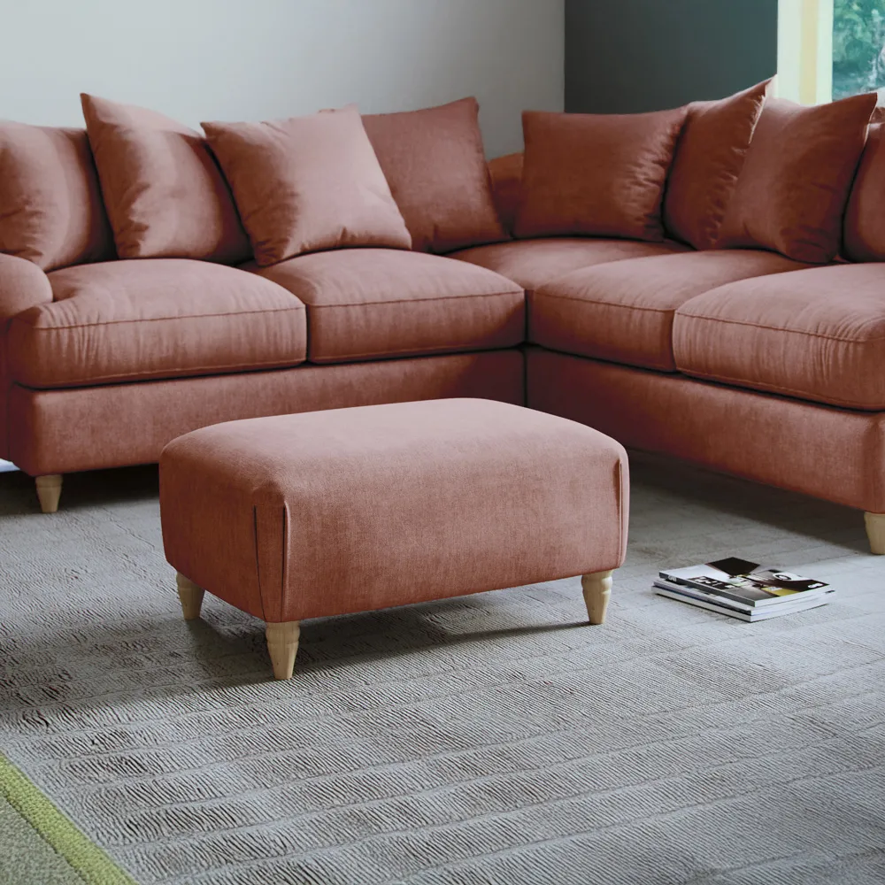 Agmamito Faro 11 Footstool - Pink