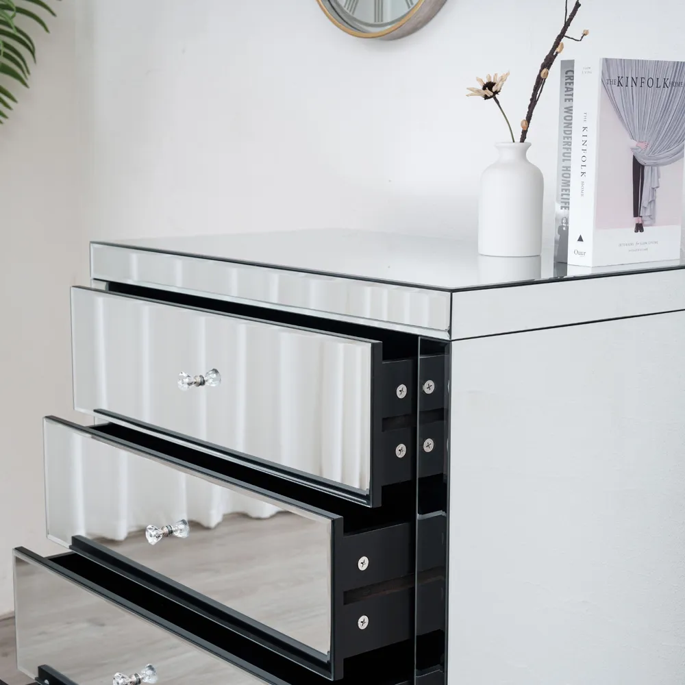 4 Drawer Mirrored Chest of Drawers - Silver