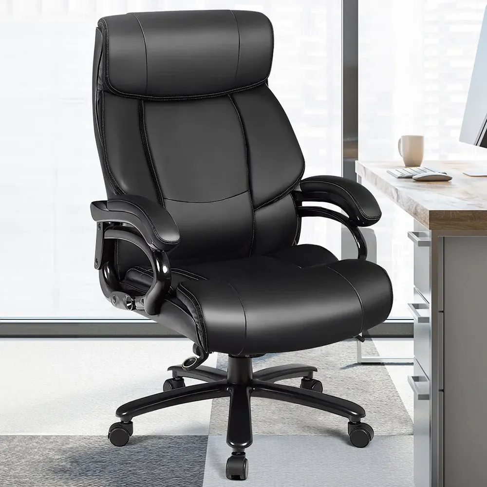 Office Chair with Padded Armrests - Black