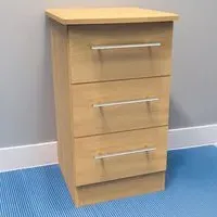 Sherwood 3 Drawer Bedside Cabinet - Brown, Oak