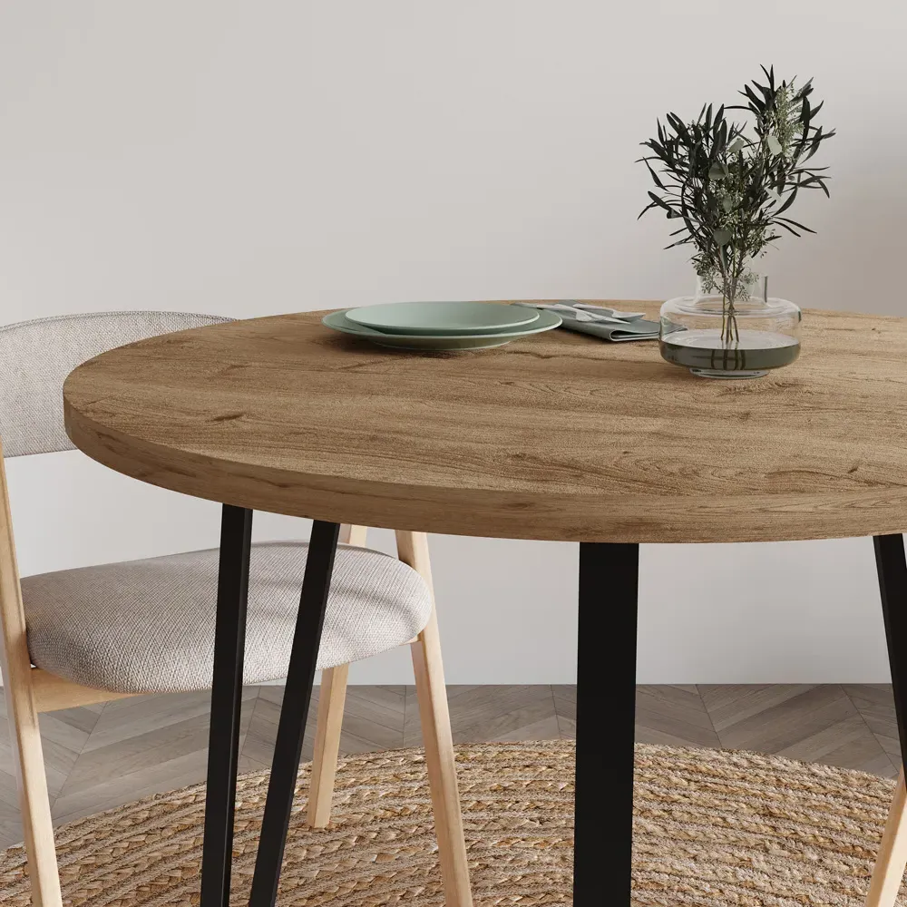 Xana 4-Seater Round Dining Table - Natural Oak