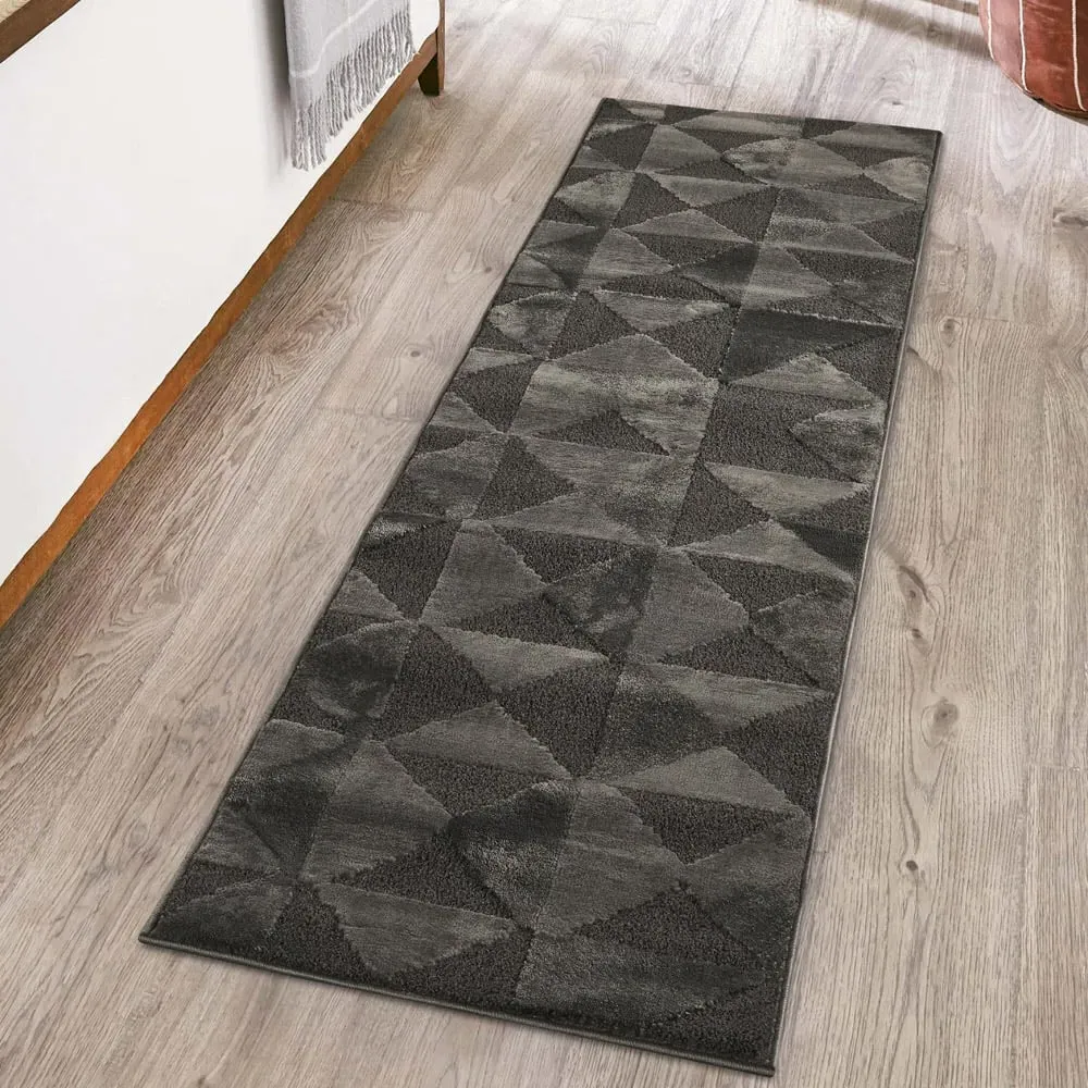 Hamilton Geometric Triangle Mosaic Rug - Grey, Polypropylene