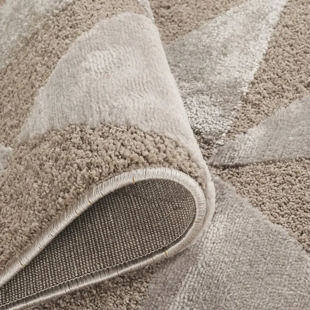 Hamilton Geometric Triangle Mosaic Rug - Mocha, Polypropylene