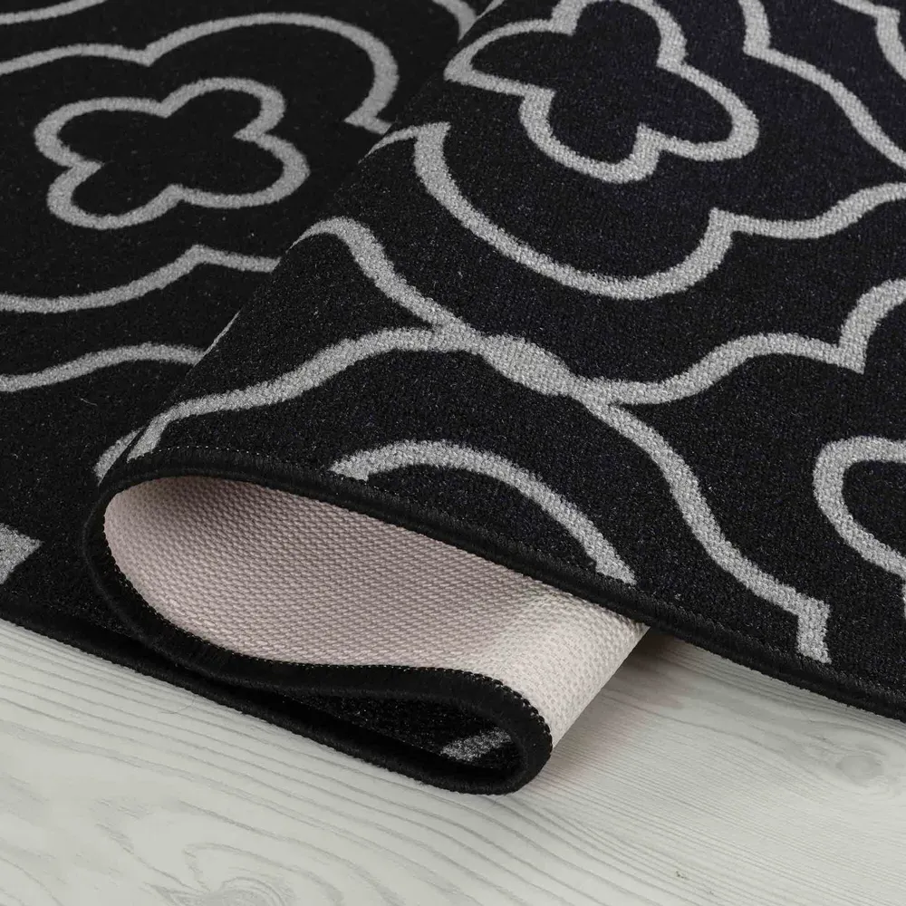 Havana Quatrefoil Anti Slip Door Mat - Black, Nylon