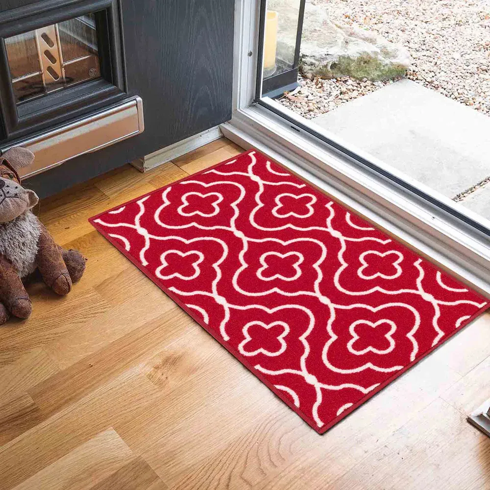 Havana Quatrefoil Anti Slip Door Mat - Red, Nylon