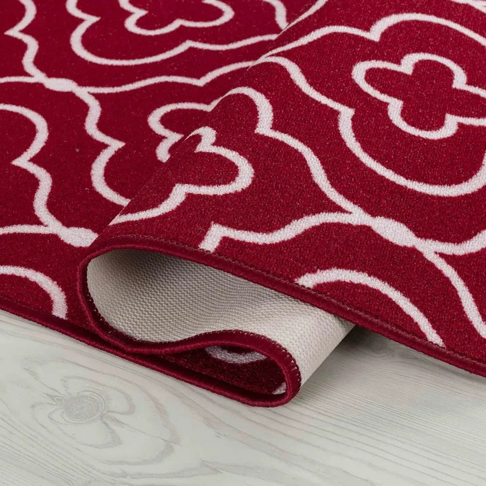 Havana Quatrefoil Anti Slip Door Mat - Red, Nylon