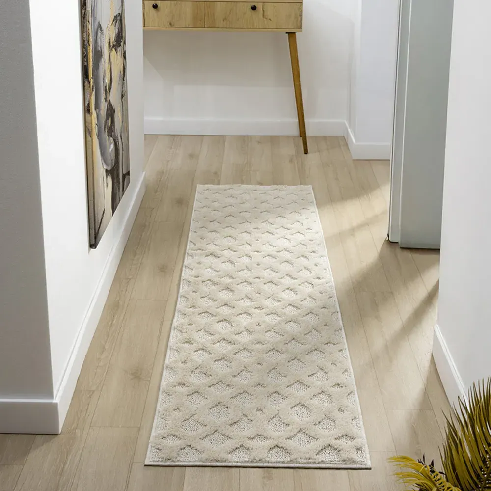 Isabella Embossed Imperial Trellis Rug - Cream, Polypropylene