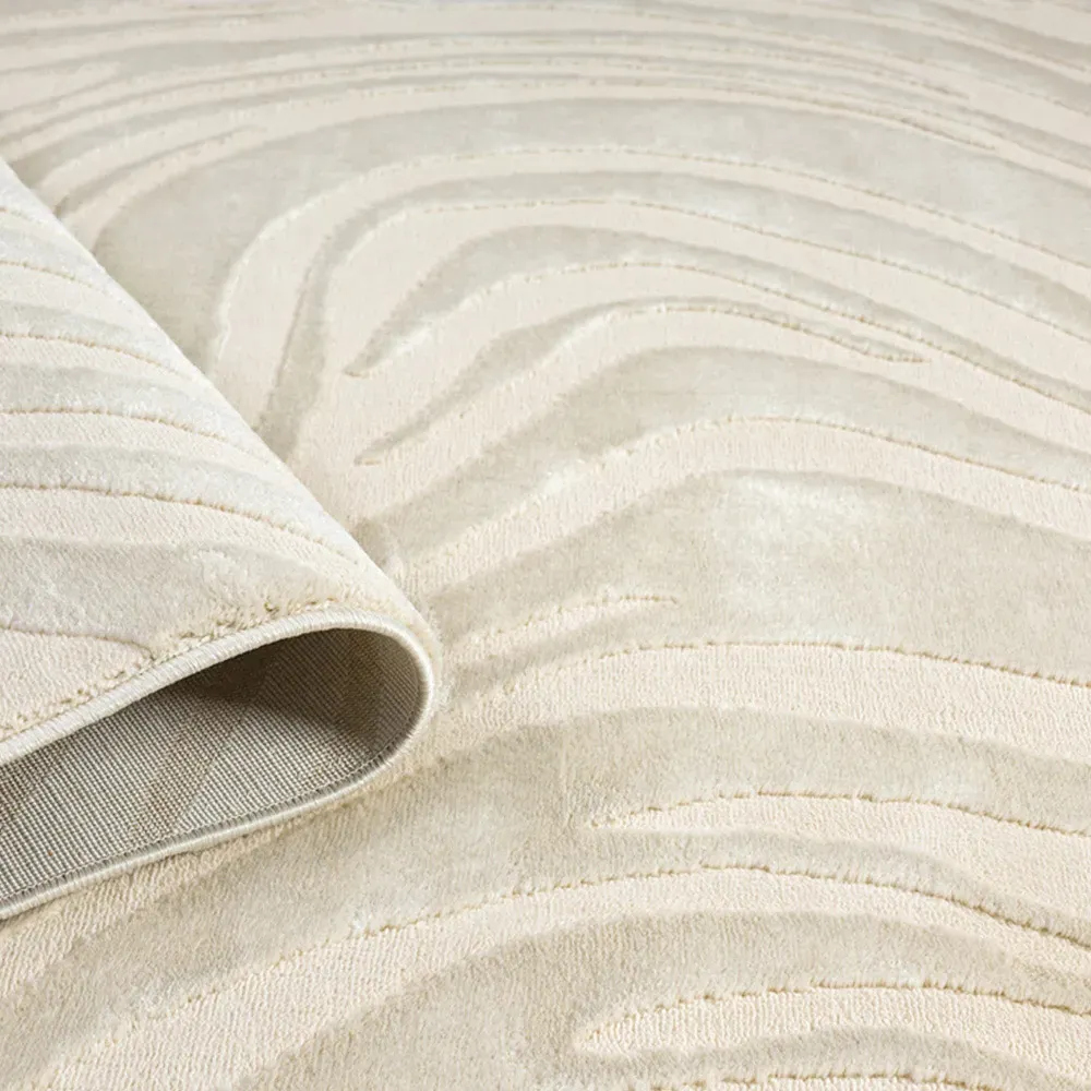 Vellure Cream Metallic Marble Design Rug - Cream