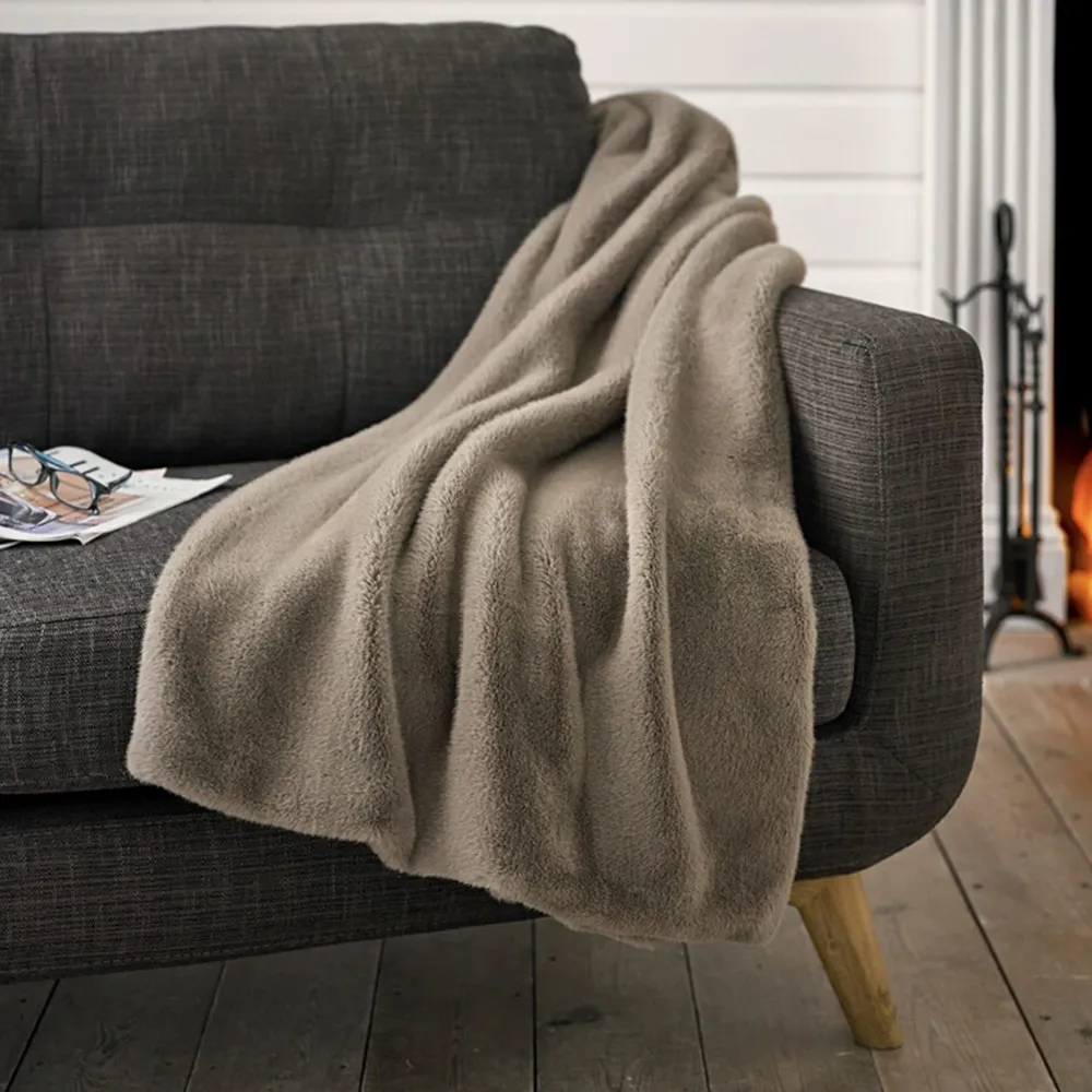 Ashford Throw - Fawn
