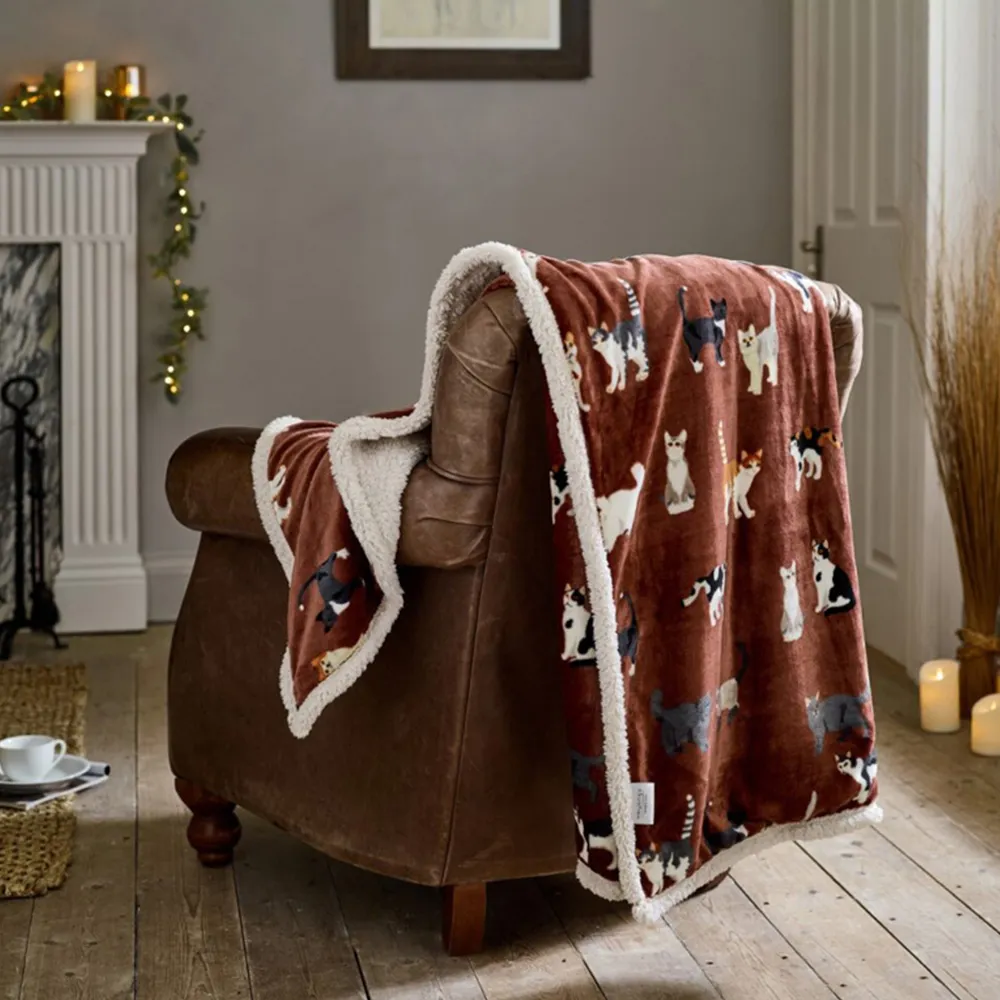 Brick Mixed Kitty Throw 140 x 180cm - Multi, Flannel