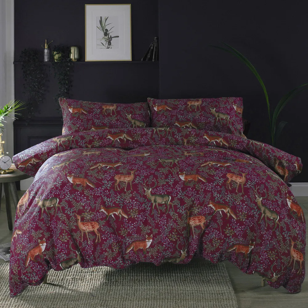 Fox and Deer Double Mulberry Duvet Set - Green, Cotton image