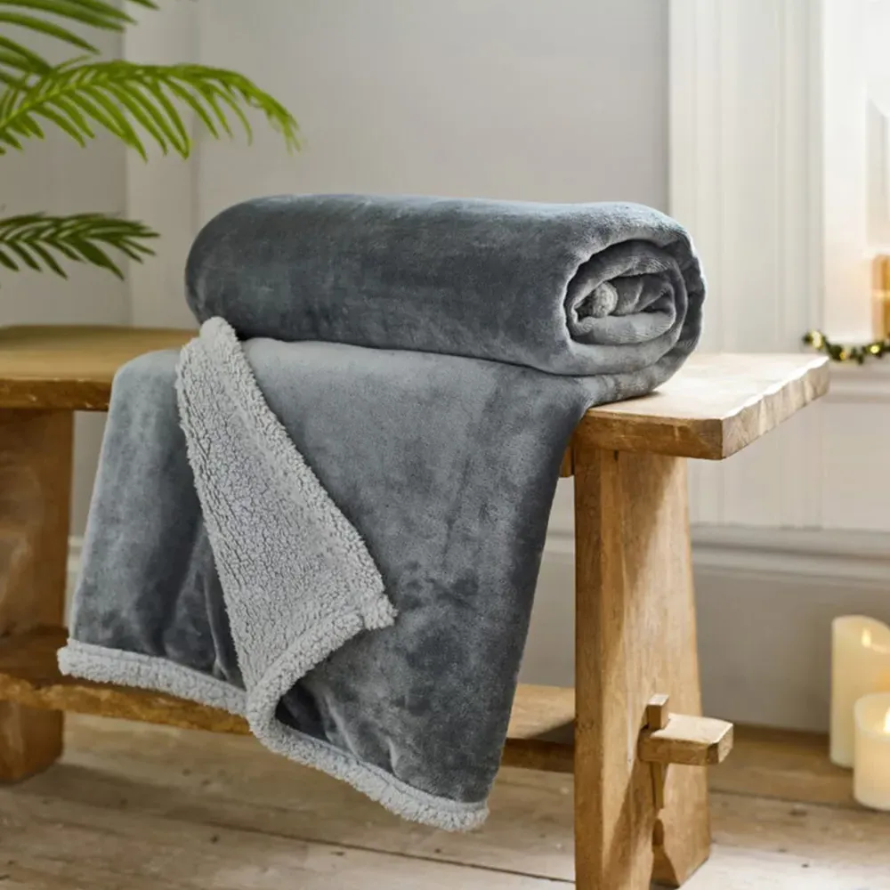 Hazelwood Throw - Silver