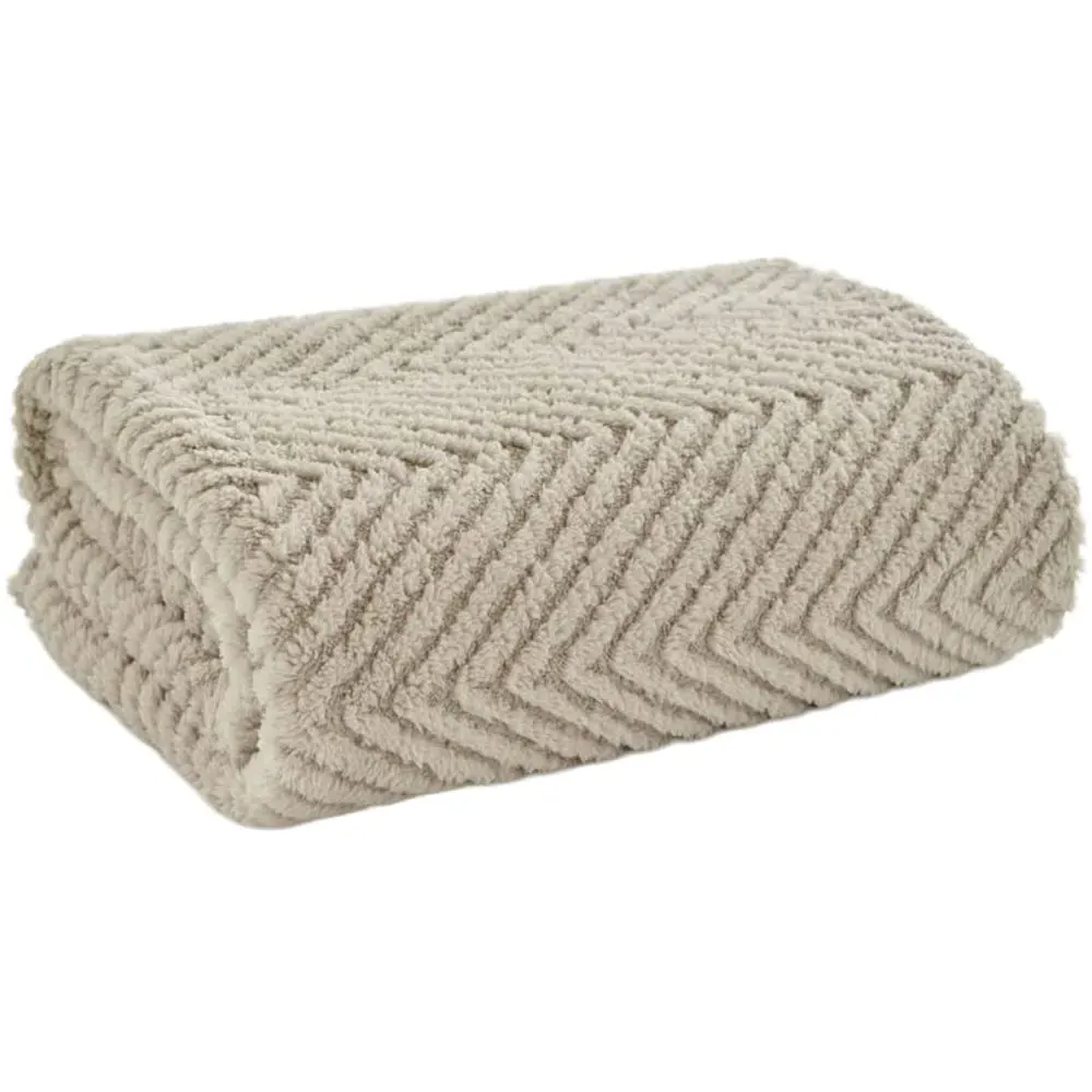 Hemsworth Throw - Silver, Polyester