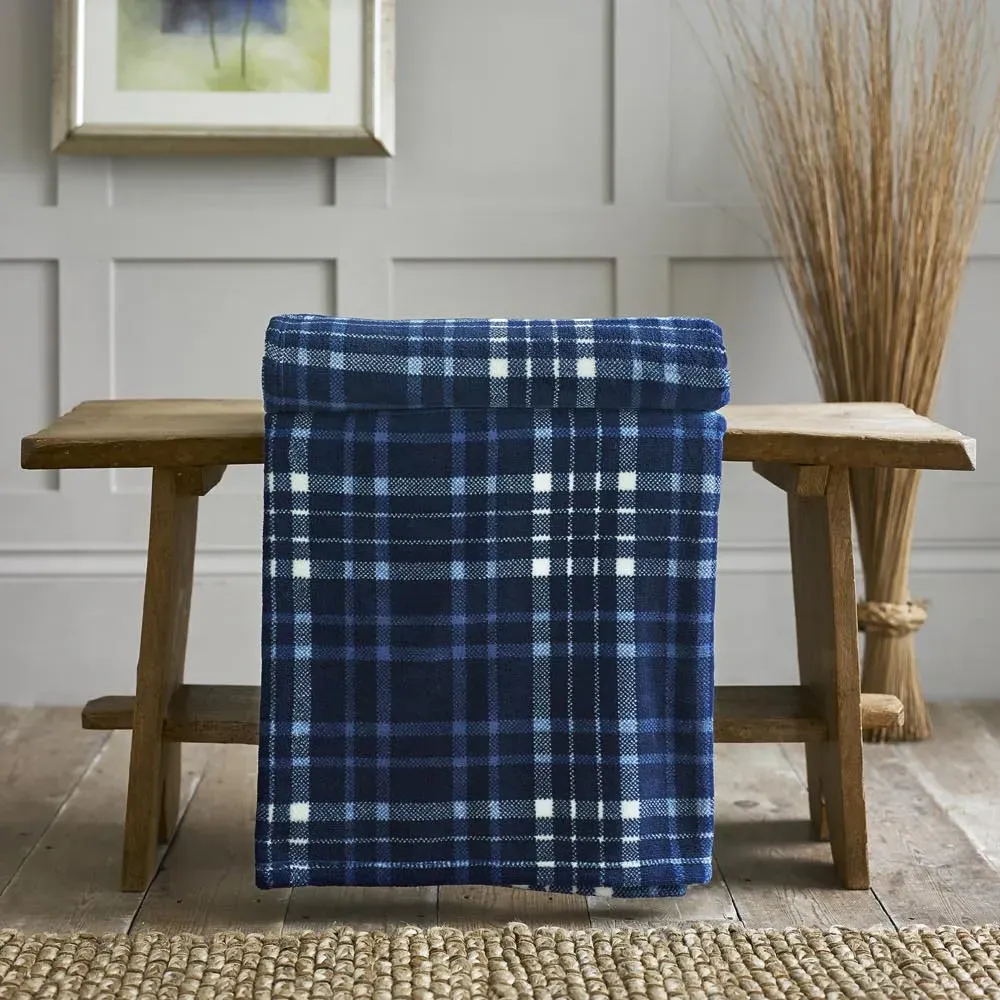 Snuggle Touch Tartan Throw - Blue