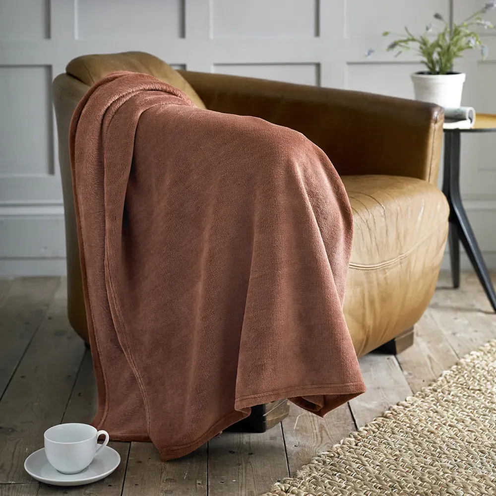 Snuggle Touch Throw - Brown, Microfibre
