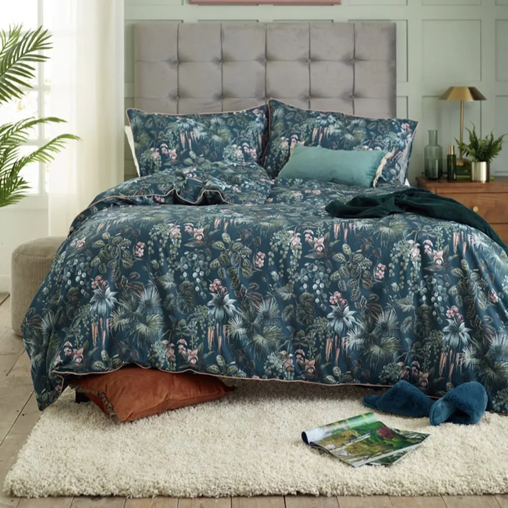 Tropical Leaves King Size Reversible Duvet Set - Multi image