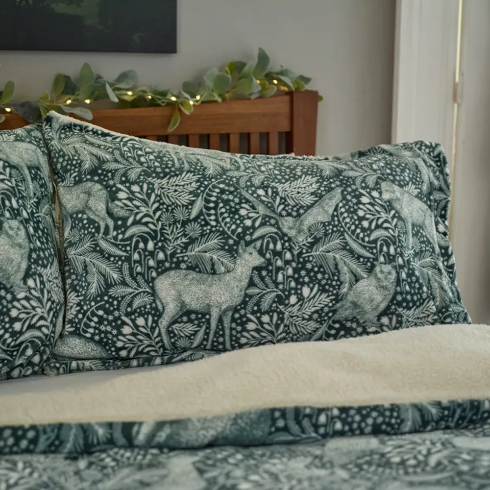 Woodland Folk Double Duvet Set - Dark Sage, Fleece