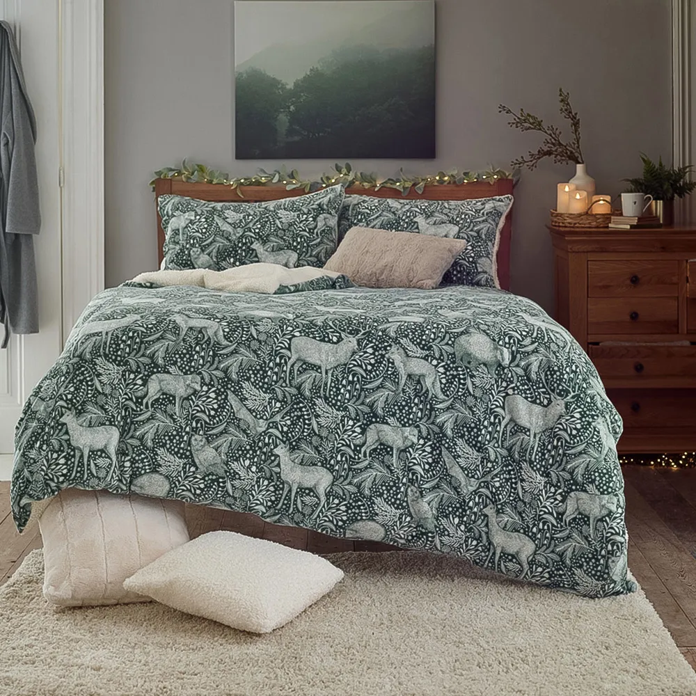 Woodland Folk Double Duvet Set - Dark Sage, Fleece