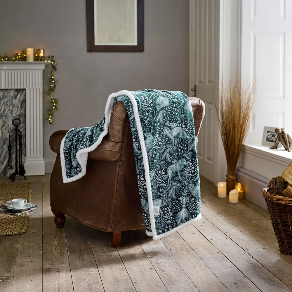Woodland Folk Flannel and Sherpa Throw - Green