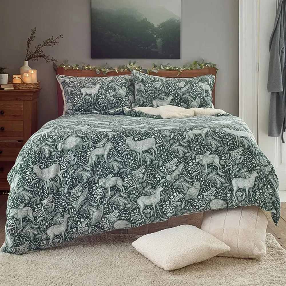 Woodland Folk King Size Duvet Set - Dark Sage, Fleece-Sherpa
