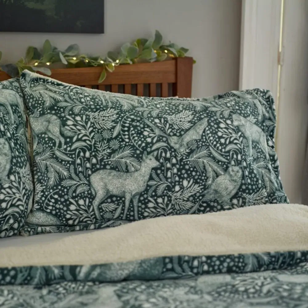 Woodland Folk Super King Size Duvet Set - Green