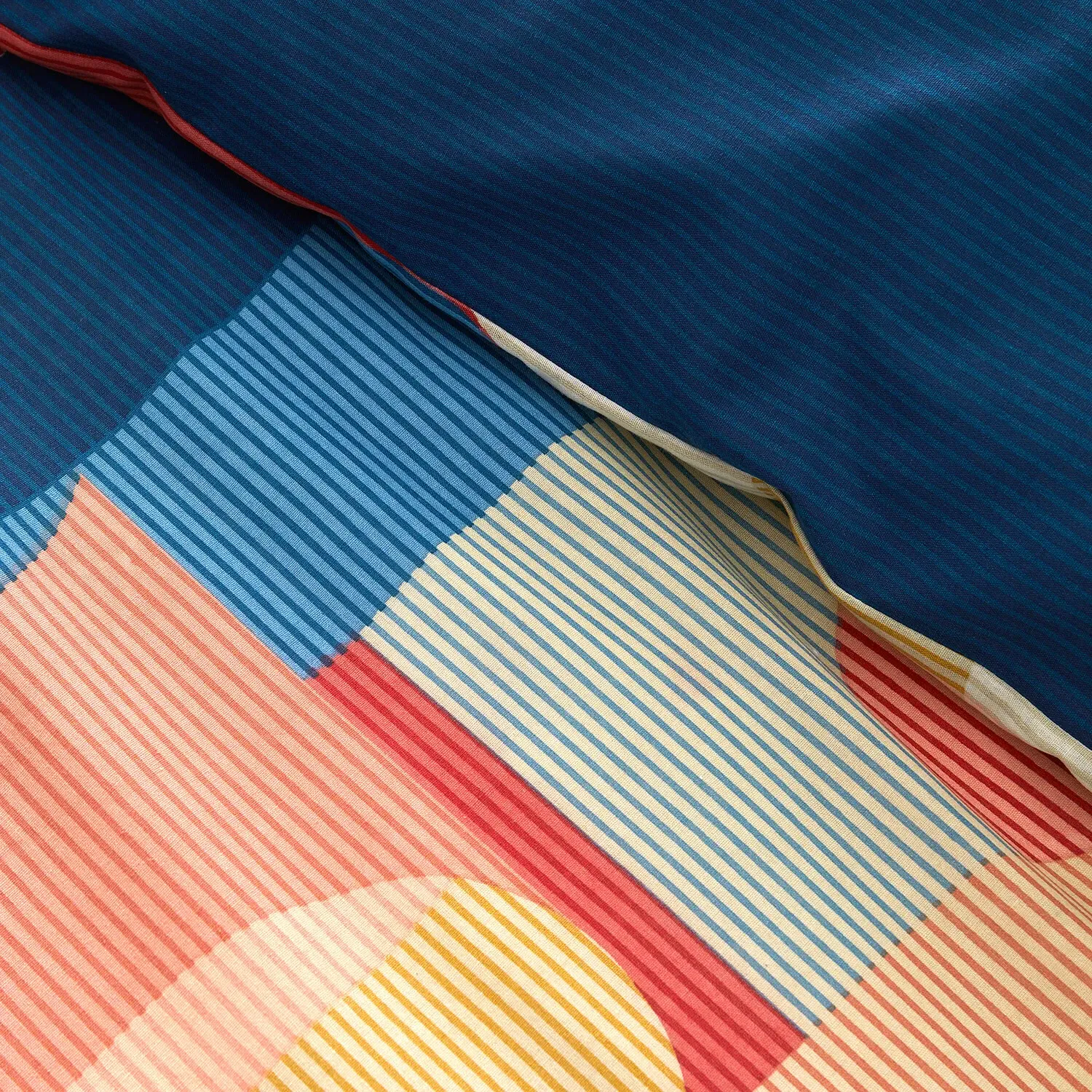 Castillo Geo Super King Duvet Cover Set - Navy, Polycotton