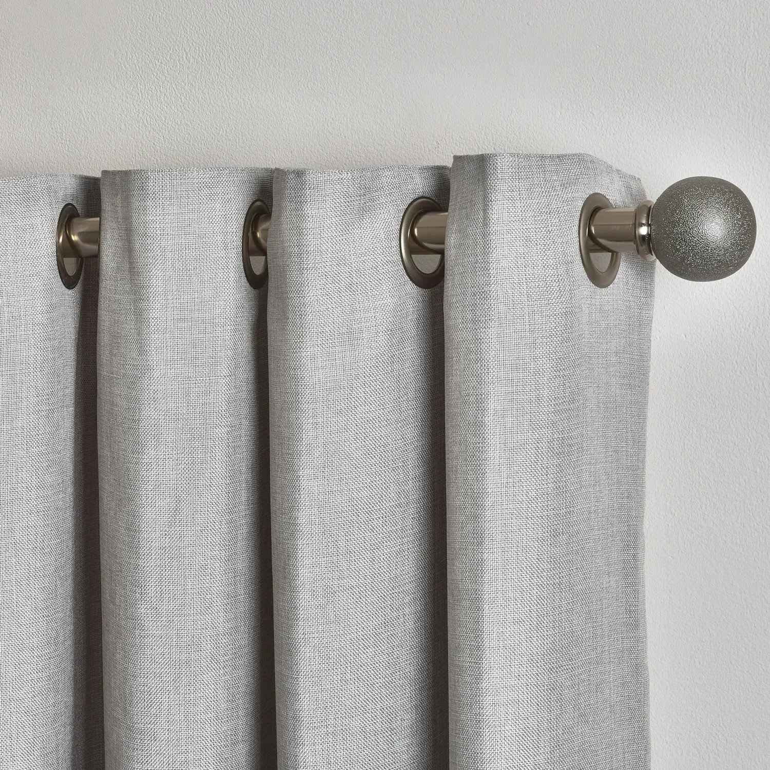 Chatsworth Thermal Lined Eyelet Curtains - Grey
