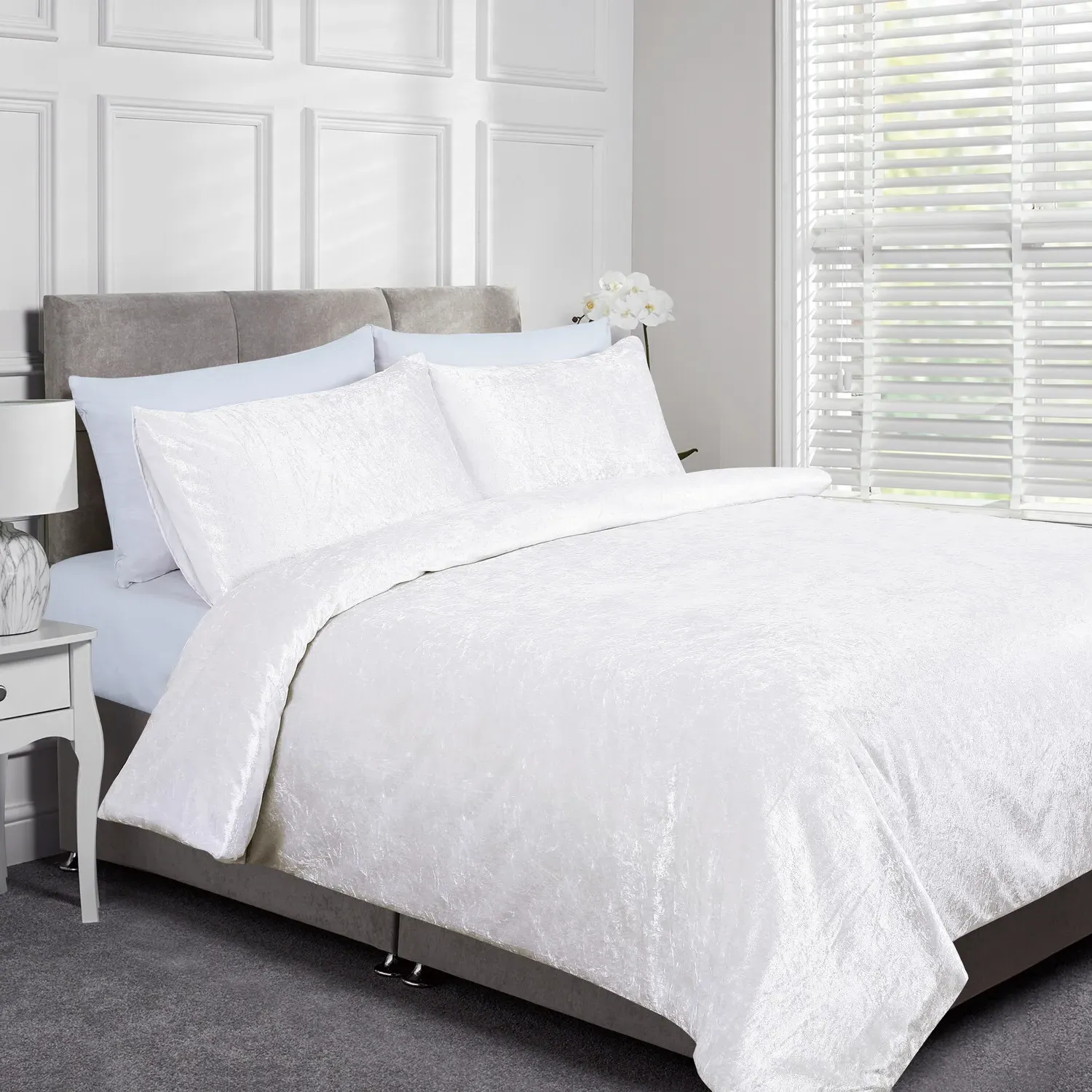 Crushed Velvet Double Duvet Cover Set image