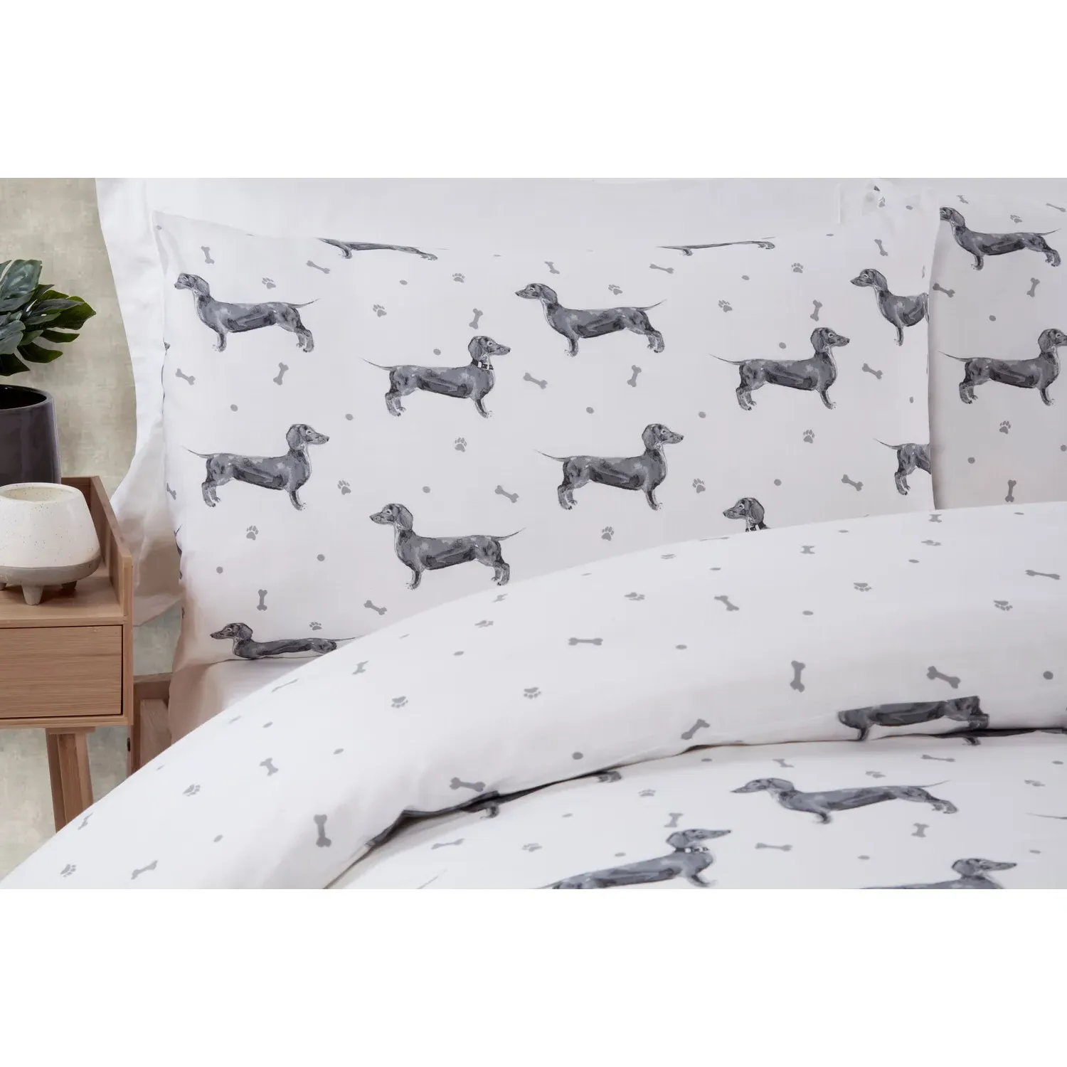 Dexter The Dachshund King Size Duvet Cover Set - Multi