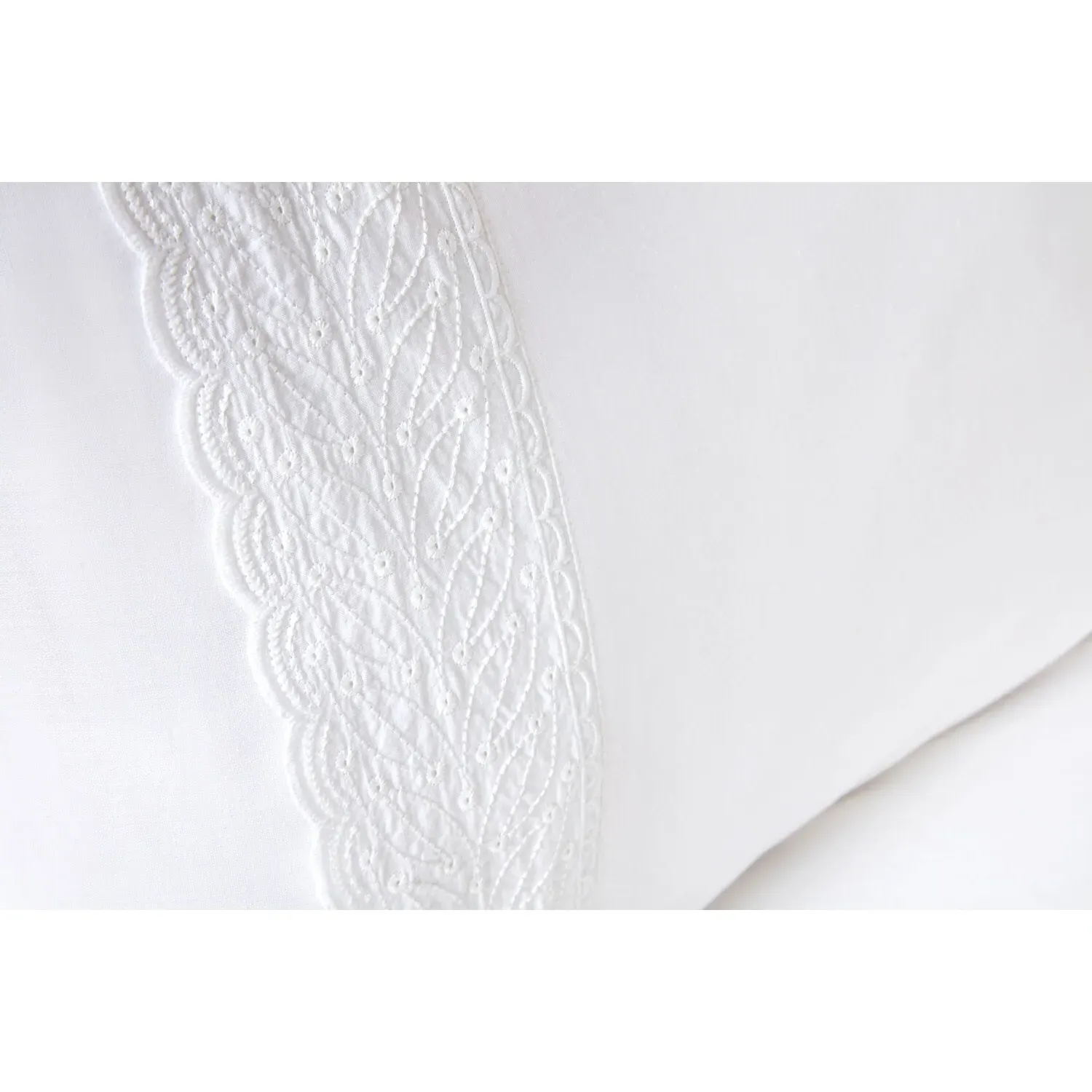 Evelyn Super King Duvet Cover Set - White, Embroidered
