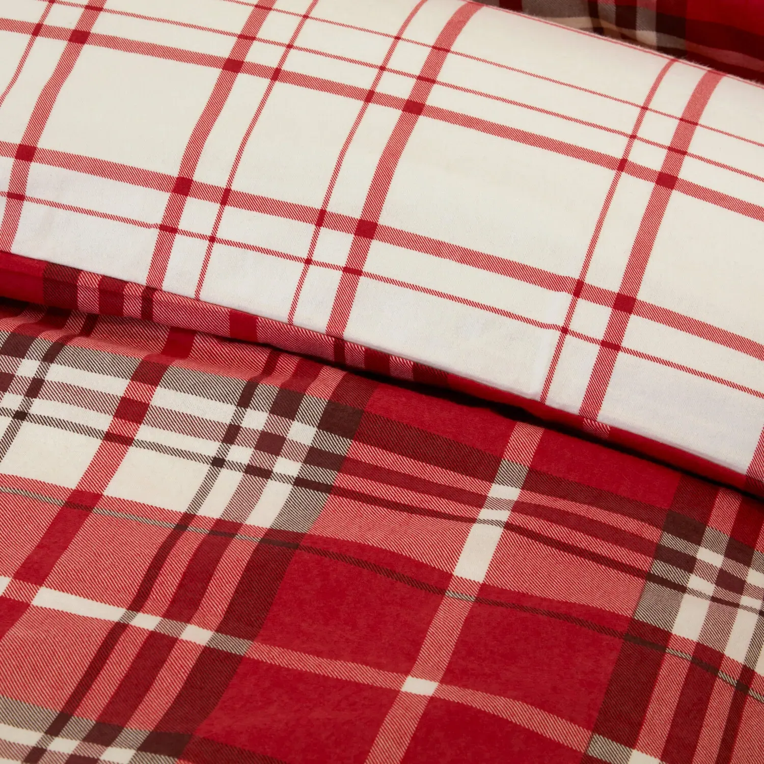 Balmoral Check Super King Duvet Set - Red