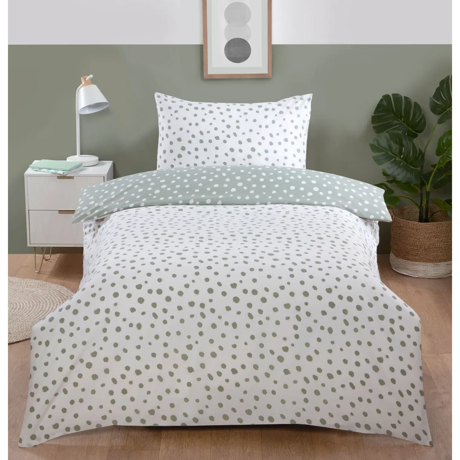 Dapple Spot Duvet Cover and Pillowcase Set - Green image
