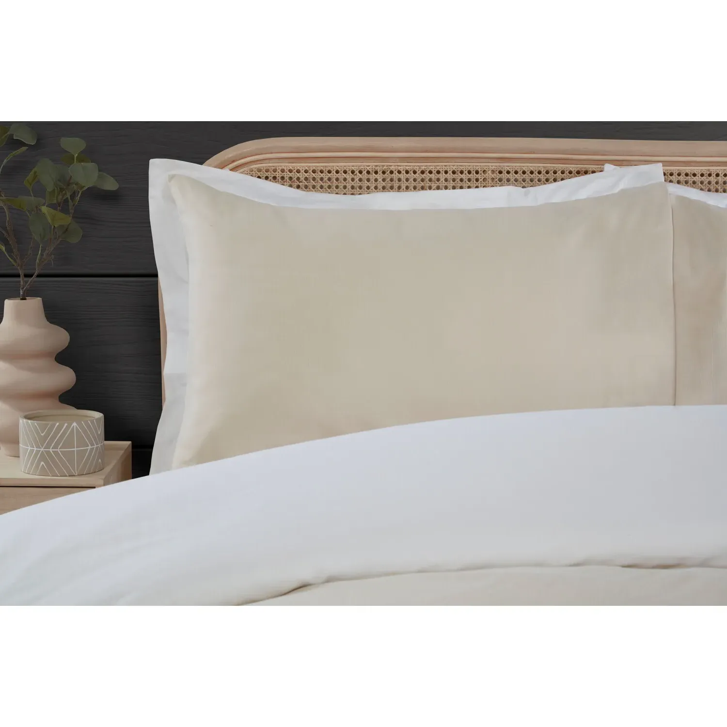 Hendon King Size Duvet Set - Natural, Chambray